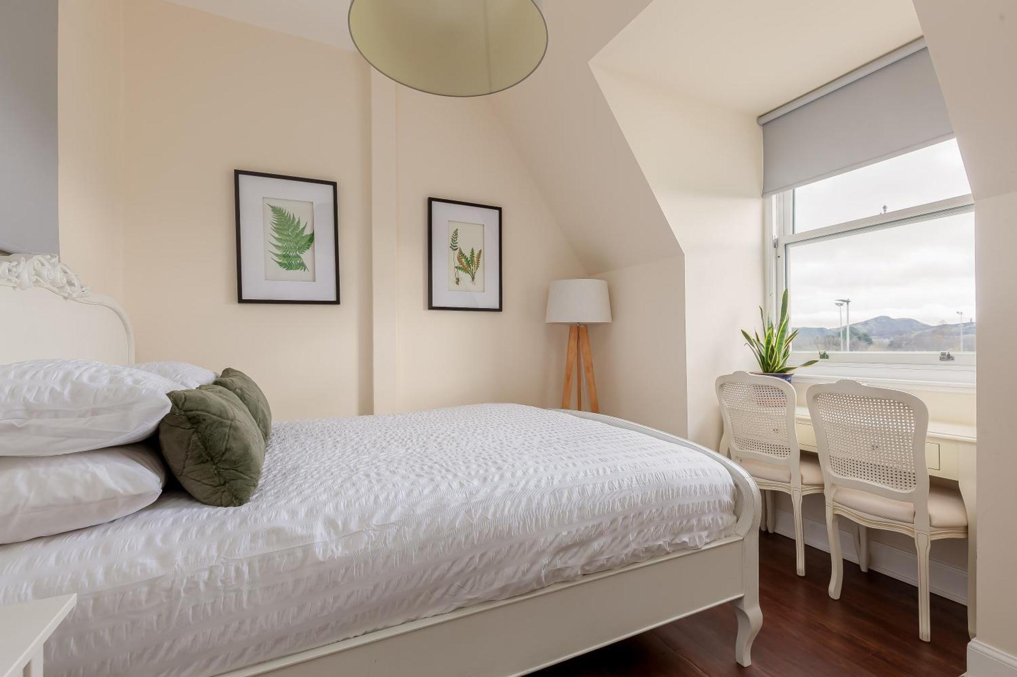 Stylish Victorian Apartment'S Close To The Botanical Gardens, Free Parking! Edinburgh Bagian luar foto